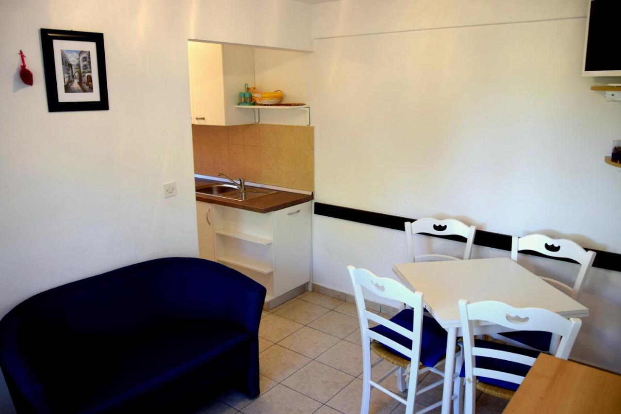 Miramar Gardenn Apartmment Banjol Exteriér fotografie