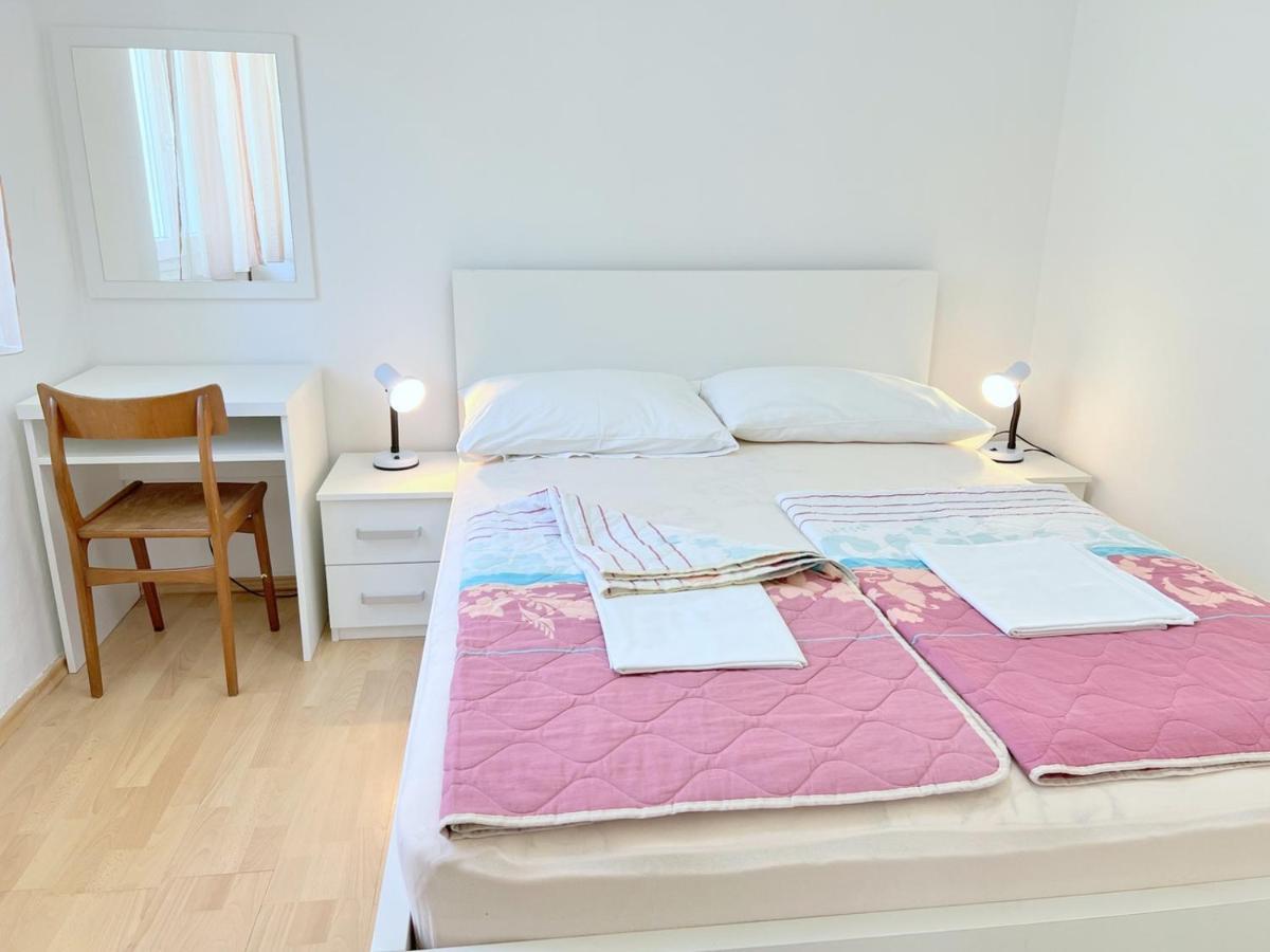 Miramar Gardenn Apartmment Banjol Exteriér fotografie